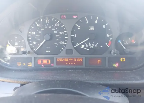 2004 BMW 325I из США, поврежденный, VIN WBAEV334X4KW15797